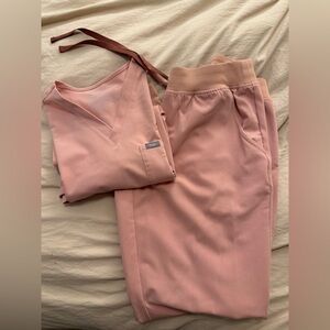 Women Zamora Jogger Scrub Pants & Women’s Catarina One Pocket Scrub Top Set